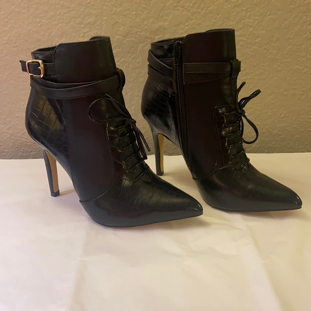Altuzarra Black Heeled Boots🖤